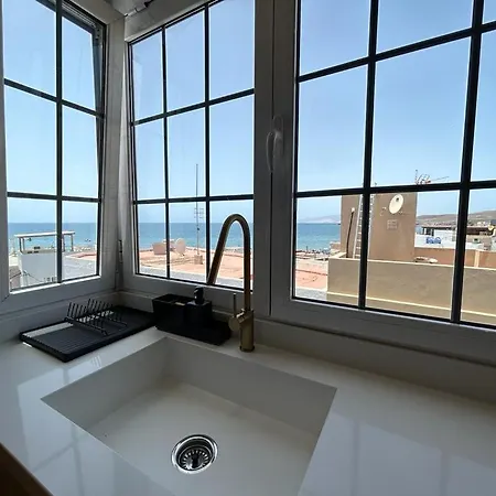 Arte Apartment